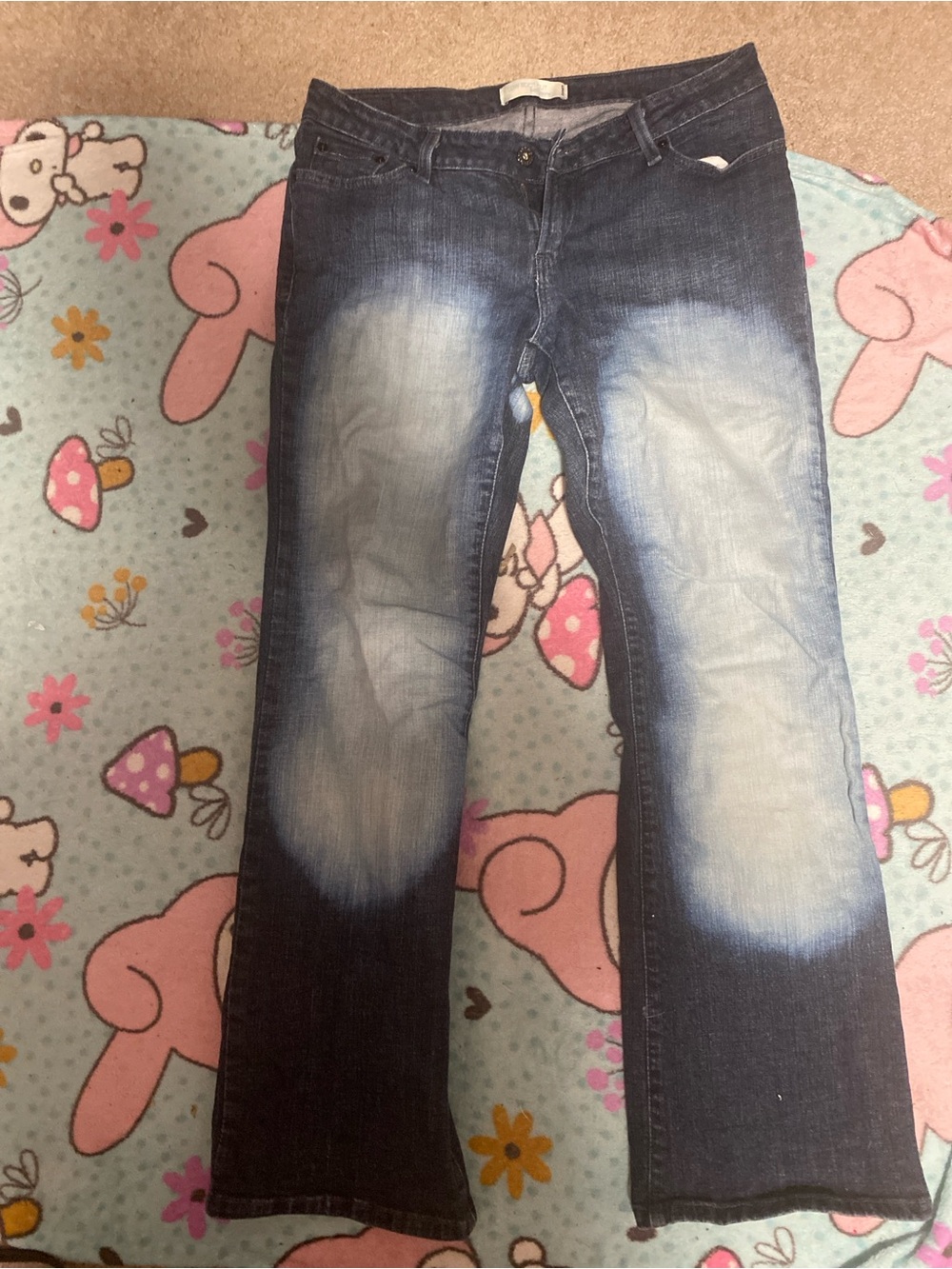Levi's Women's Dark Blue Bootcut Jeans with Light Fade